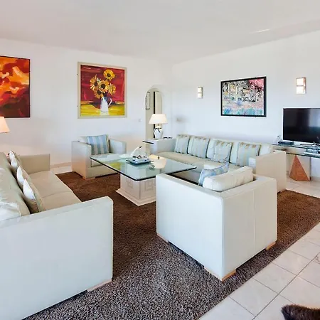 Sleeps 10 Pool Air Con Wifi ואלה דה לובו